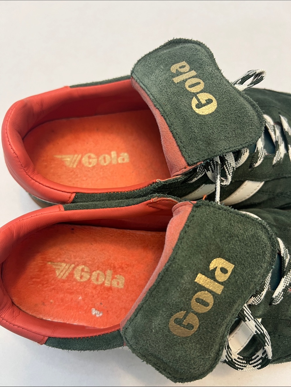 GOLA STADIA SUEDE 86  SNEAKER IN GREEN AND WHITE WOMENS SIZE 8 - Picture 7 of 12